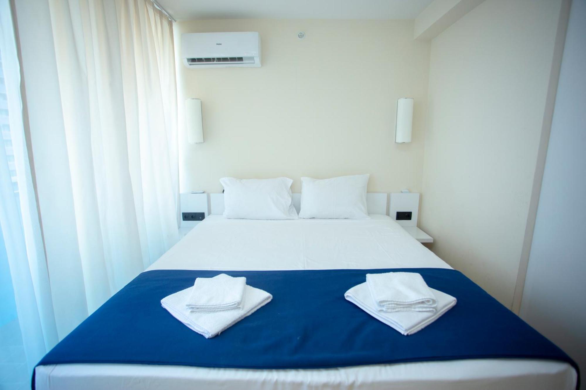 Luxsor & Gorgeous Sea Vlews Apartamento Batumi Exterior foto