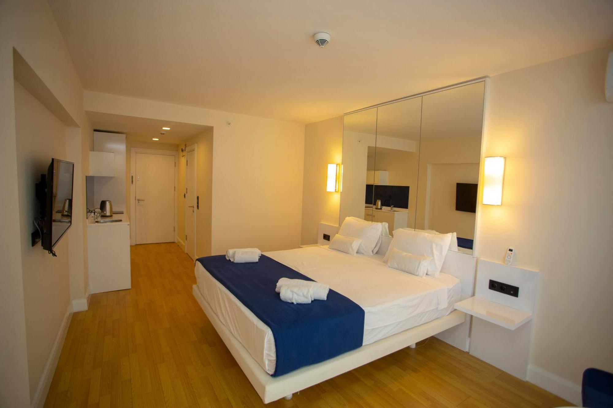 Luxsor & Gorgeous Sea Vlews Apartamento Batumi Exterior foto