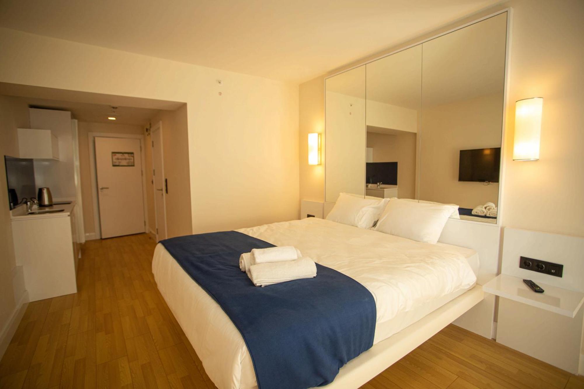 Luxsor & Gorgeous Sea Vlews Apartamento Batumi Exterior foto